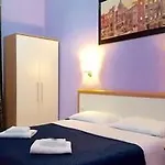 بيت ضيافة Domus Aurora روما