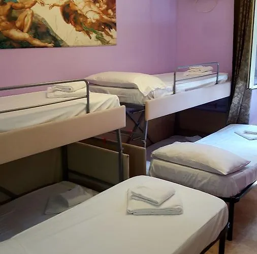 Gasthof Domus Aurora 3*